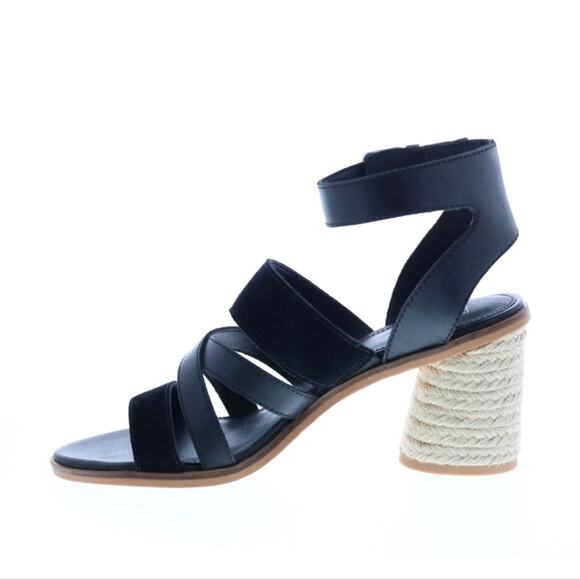 FRYE NWT WOMENS LEIAH MIXED STRAP SANDALS . - Picture 7 of 9